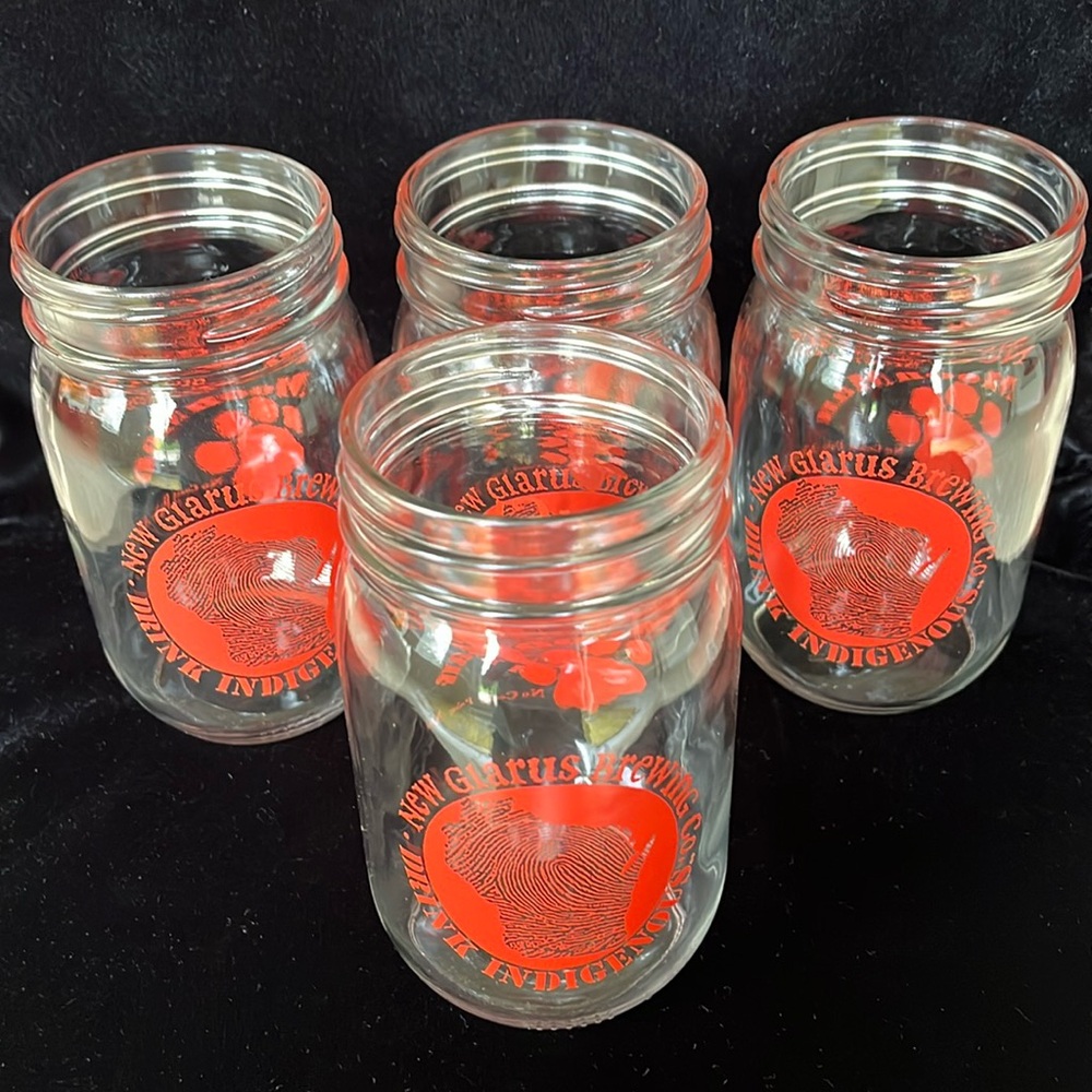 🆕 New Glarus Brewery 4 Beer Glasses